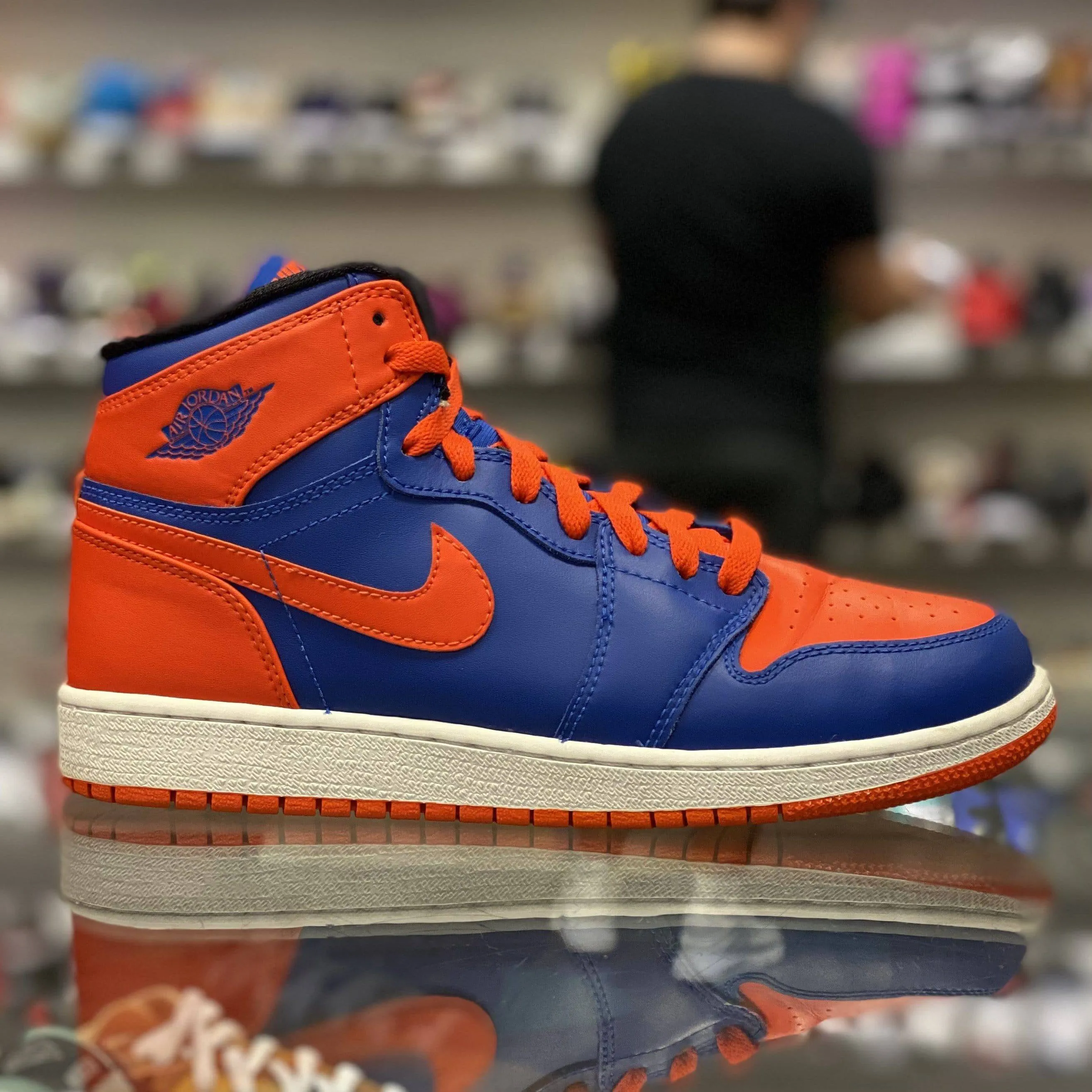 Air Jordan 1 Retro “Knicks”