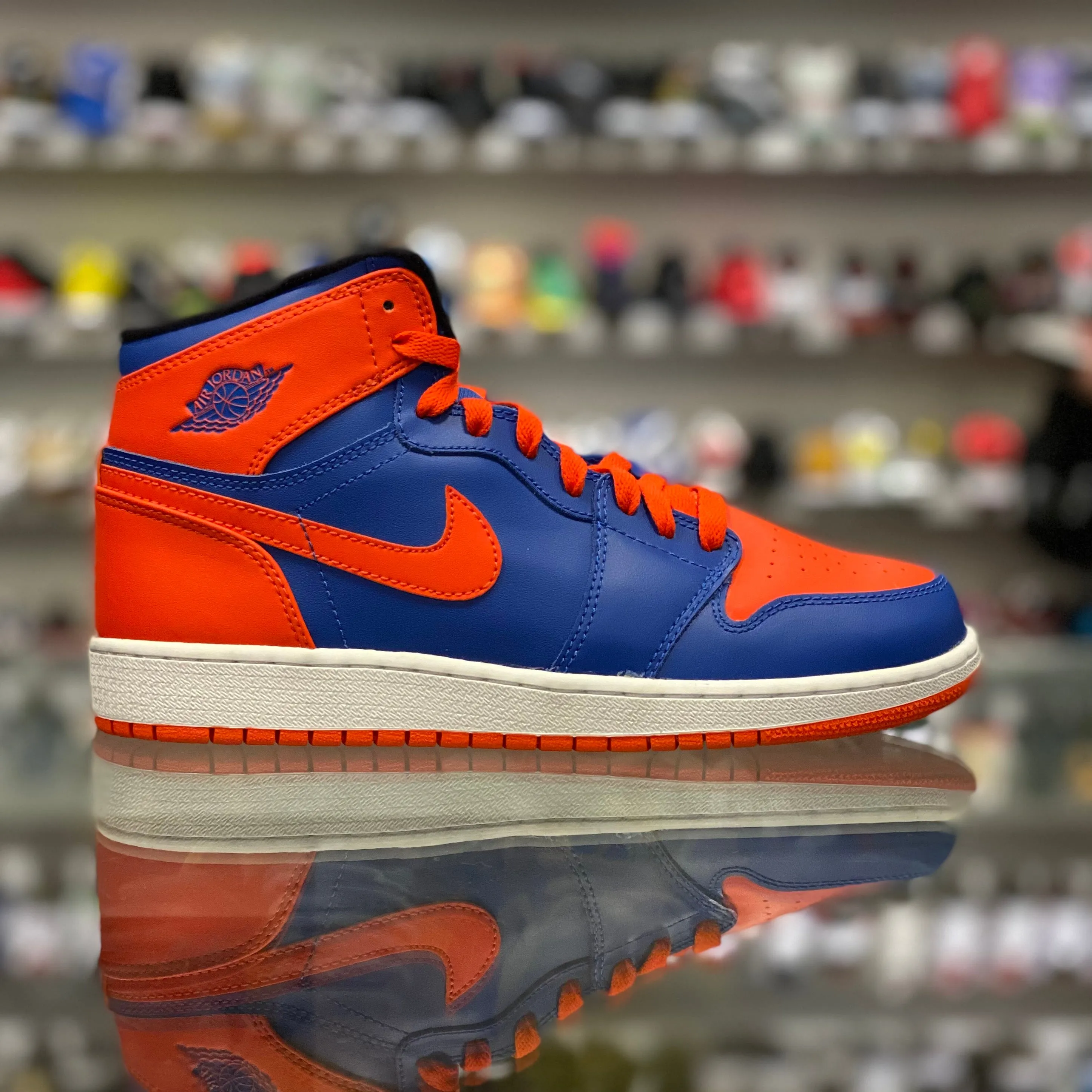 Air Jordan 1 Retro “Knicks”