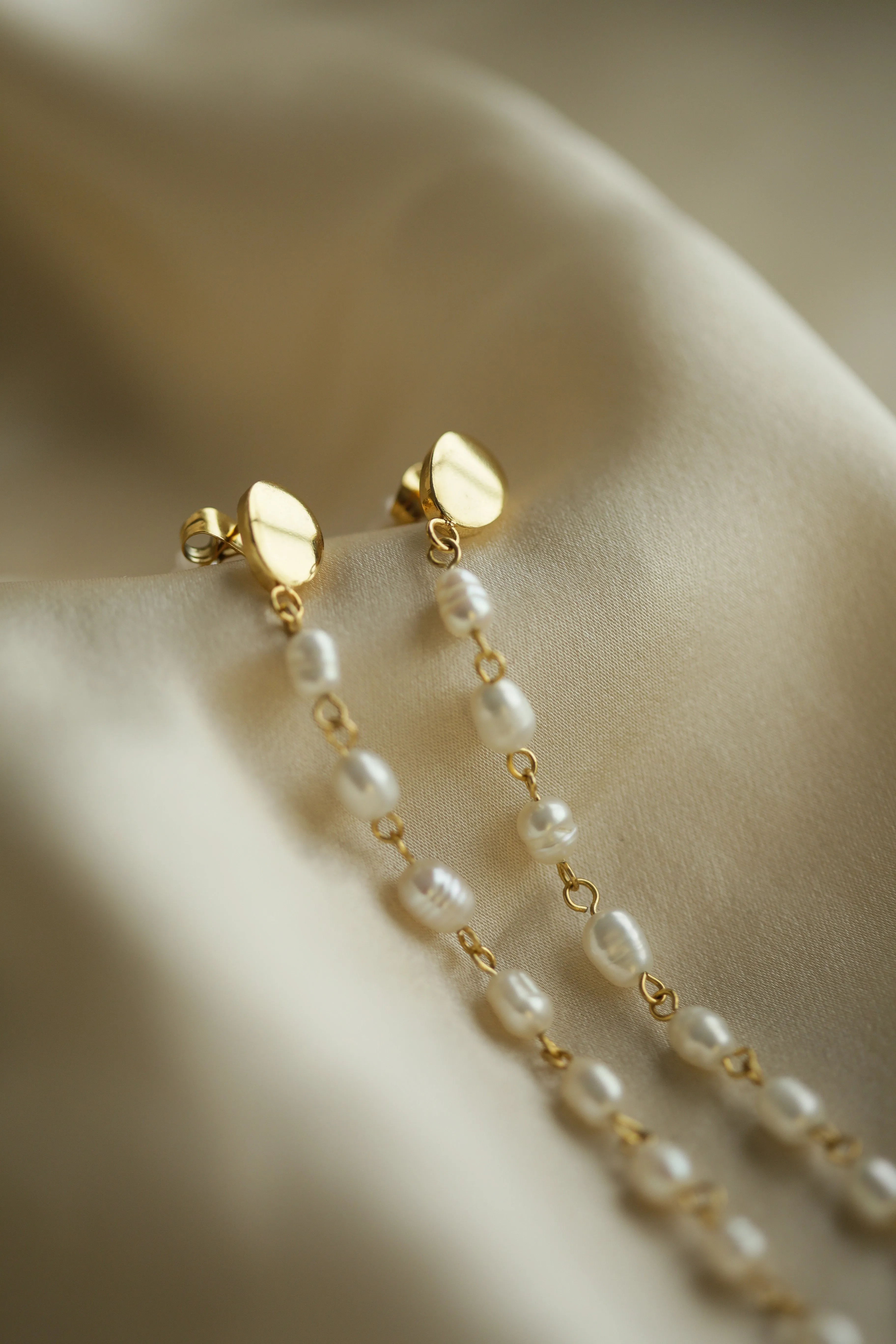 Delicate Freswater Pearls Long Earrings