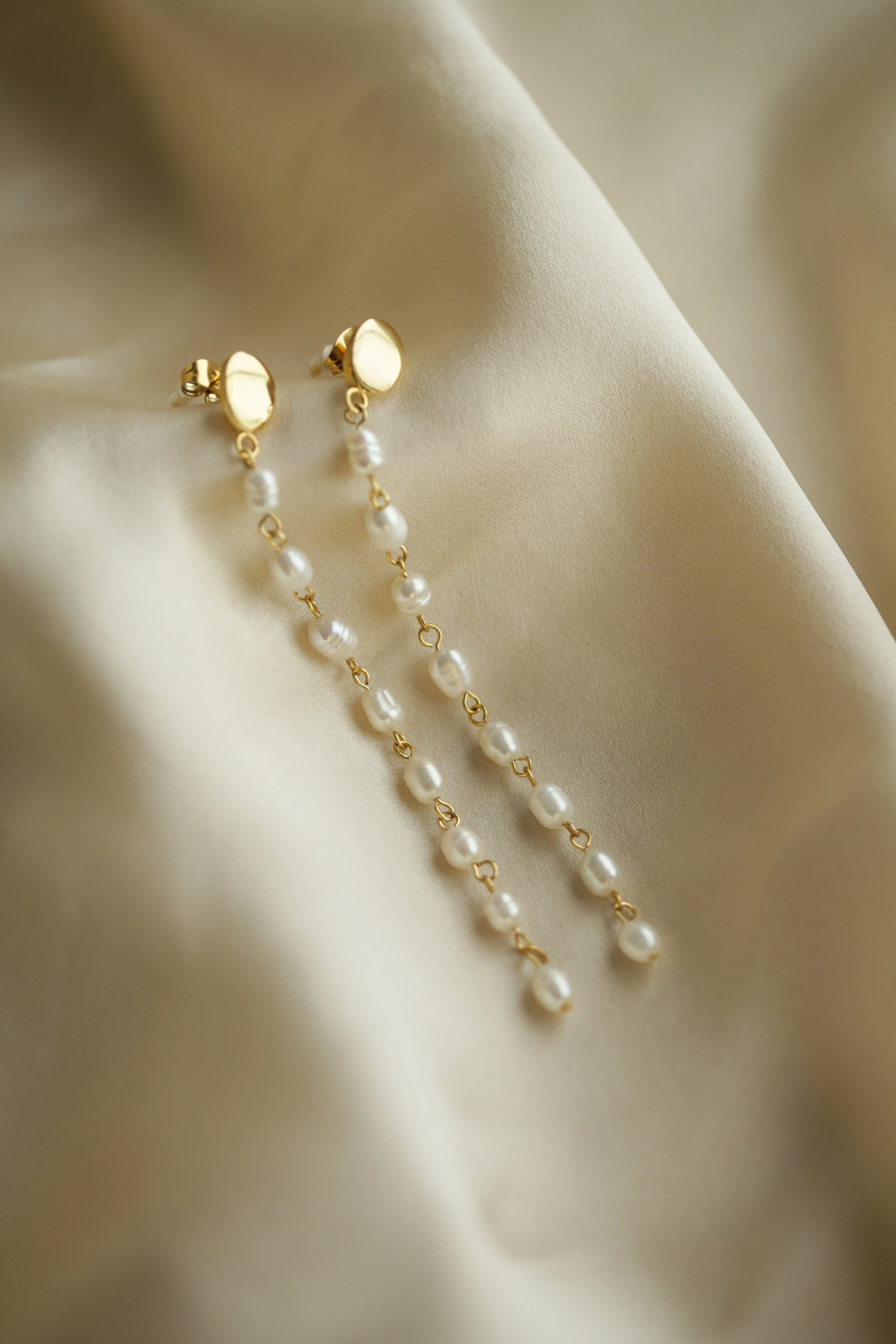 Delicate Freswater Pearls Long Earrings