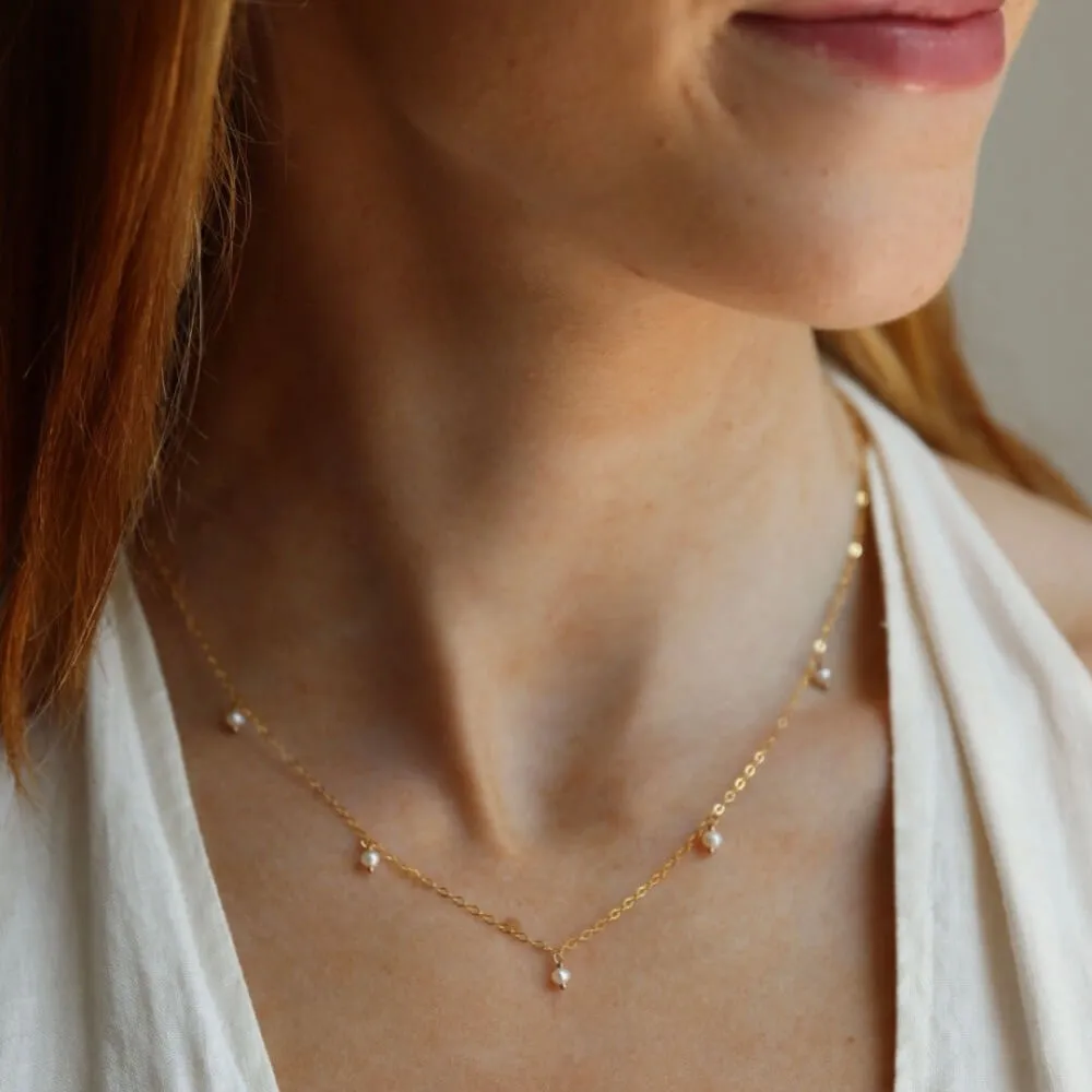 Delicate Pearl Necklace | Wholesale