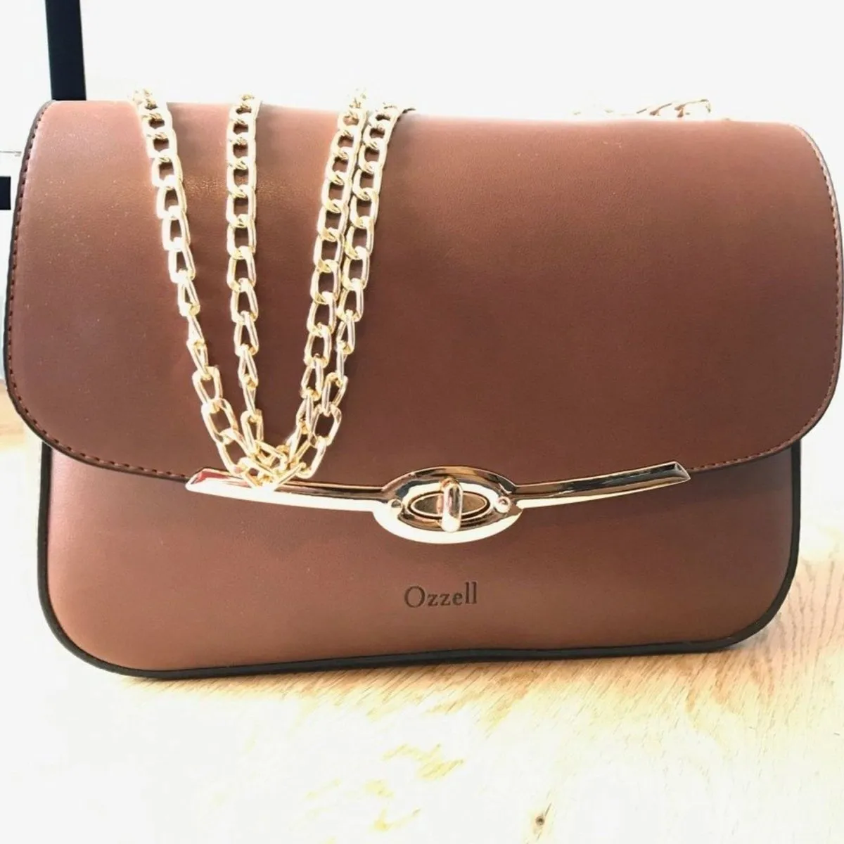 Luxurious Crossbody Shoulder Bag