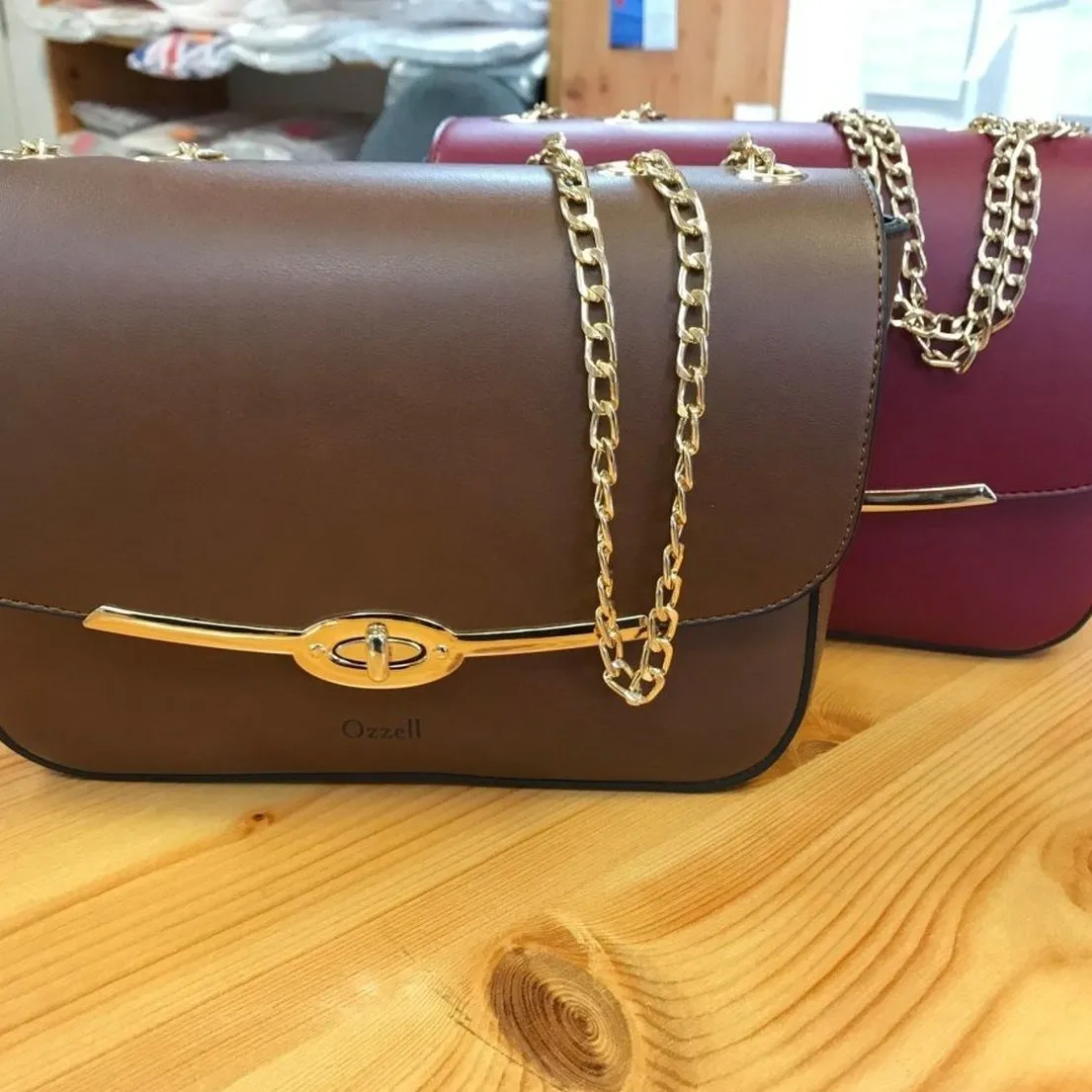 Luxurious Crossbody Shoulder Bag