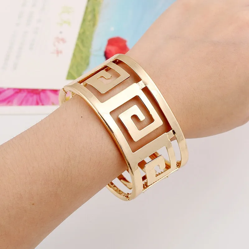 Luxurious Edged Greek Key Swirl Bangle Cuff Punk Bracelet