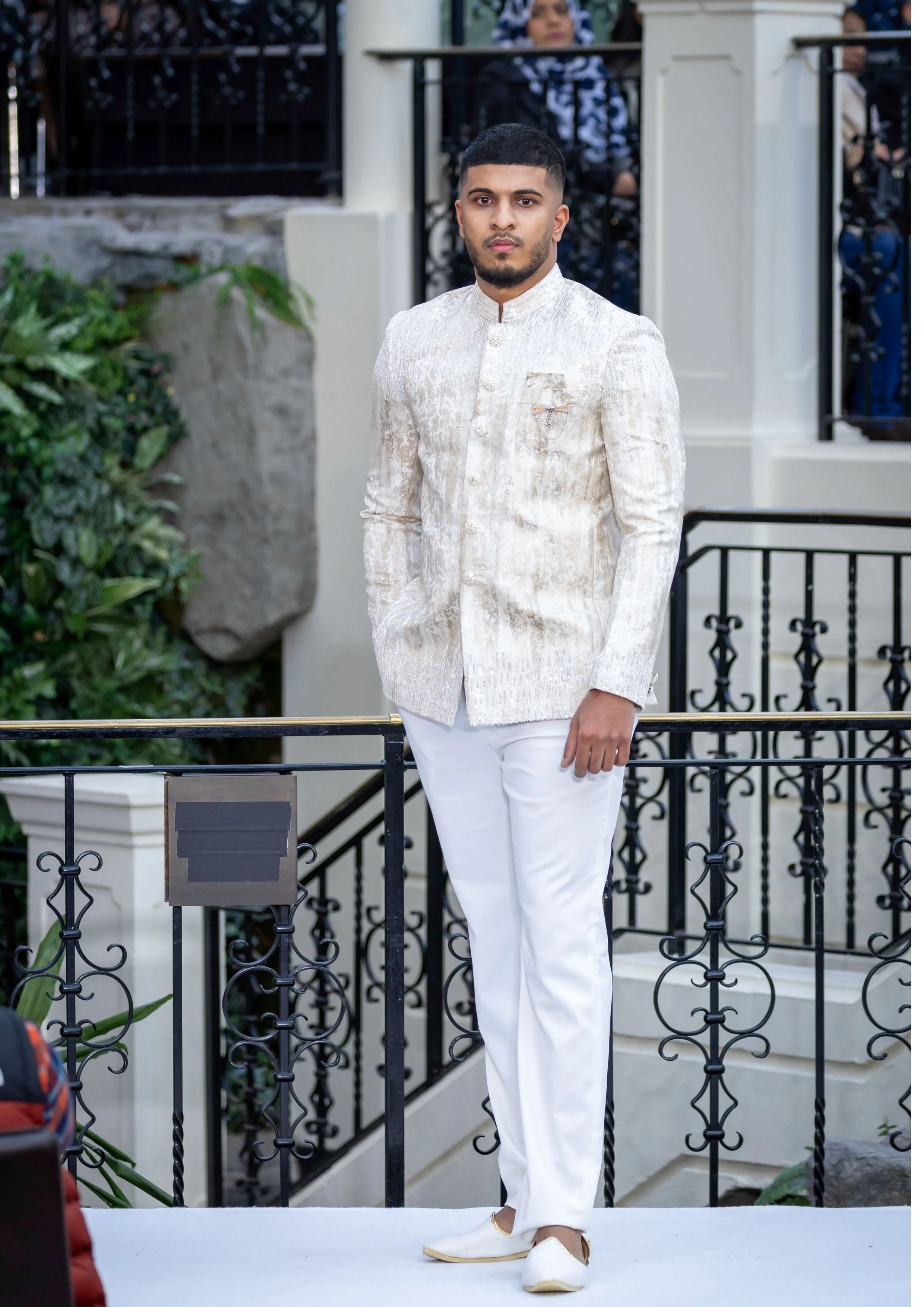 Luxurious Premium Sampan Ivory White Jacket