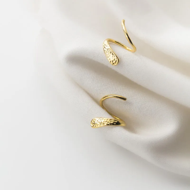 Luxurious S925 Silver Minimalist Snake Earrings