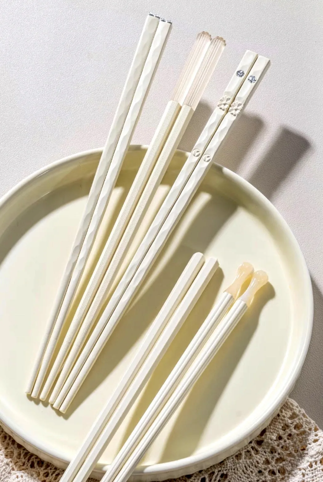 Modern Cream White Chopsticks