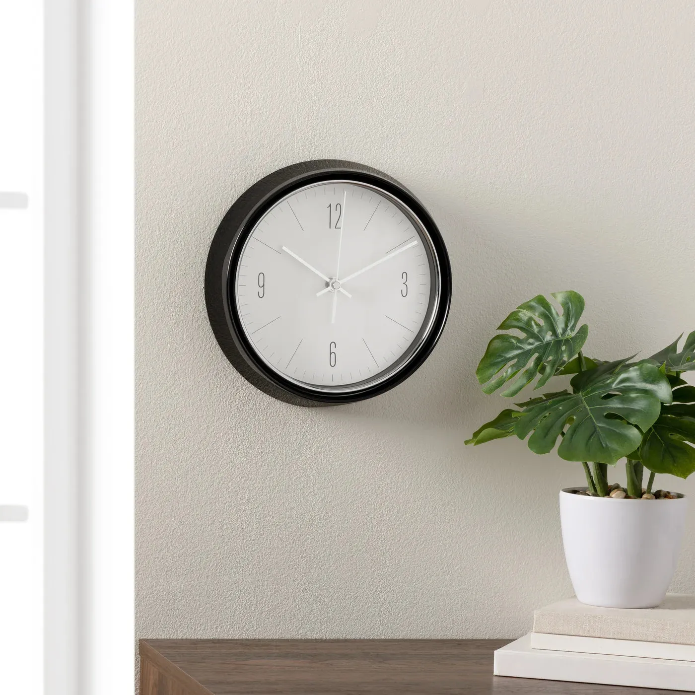 Oliver Black Retro Wall Clock