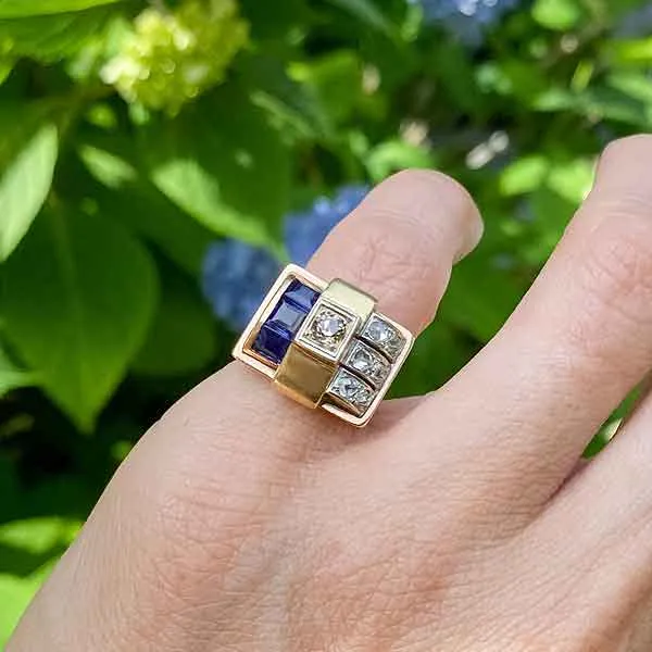 Retro Diamond & Sapphire Ring