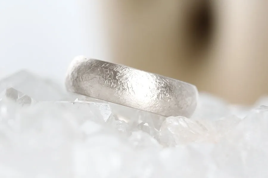 Silver Rustic Gravel Half Round Band