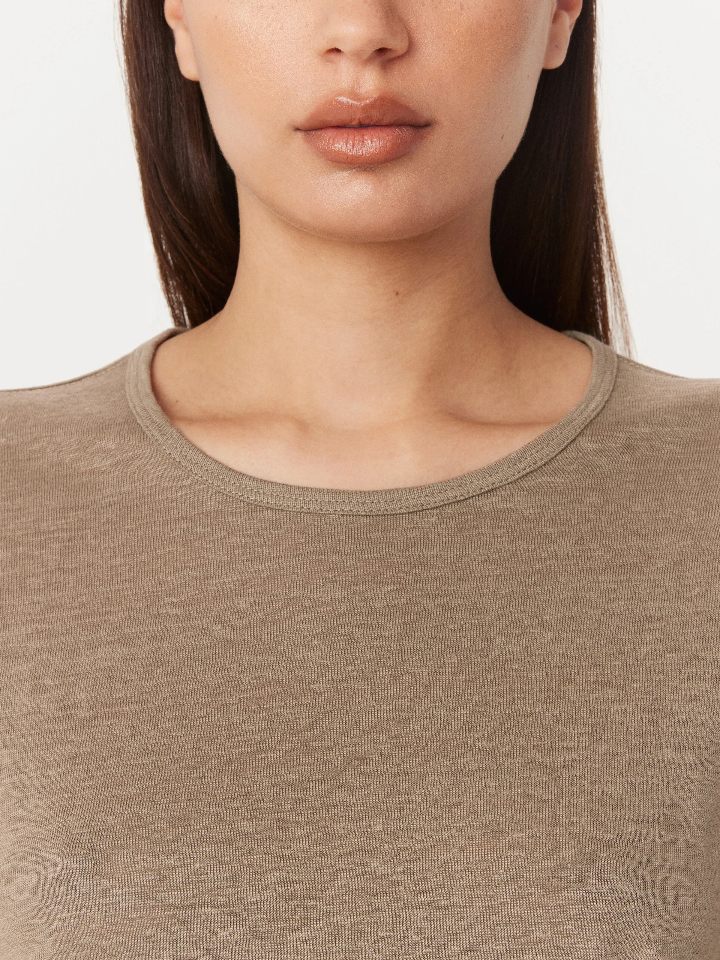 The Fluid Linen T-Shirt in Taupe