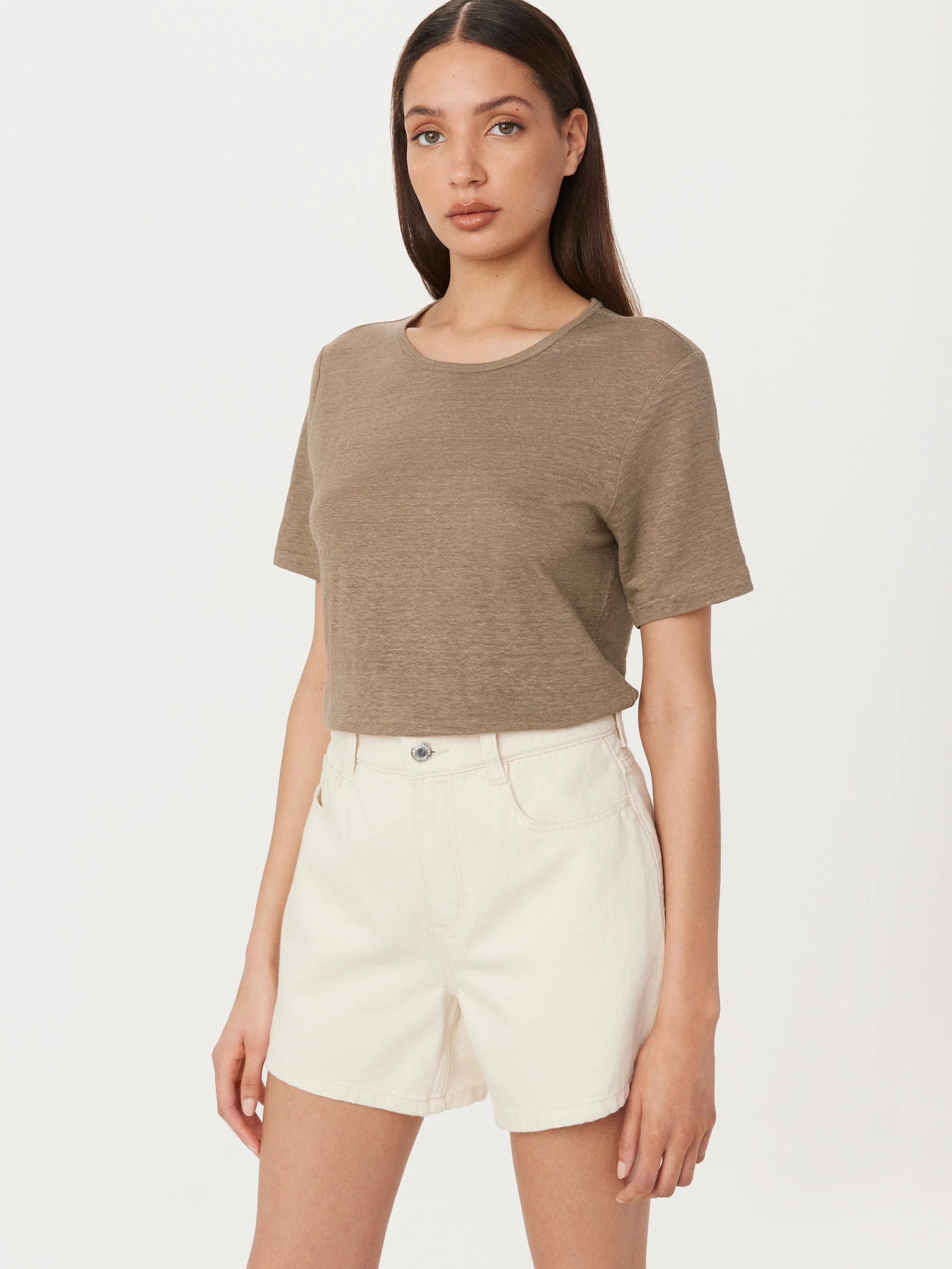 The Fluid Linen T-Shirt in Taupe